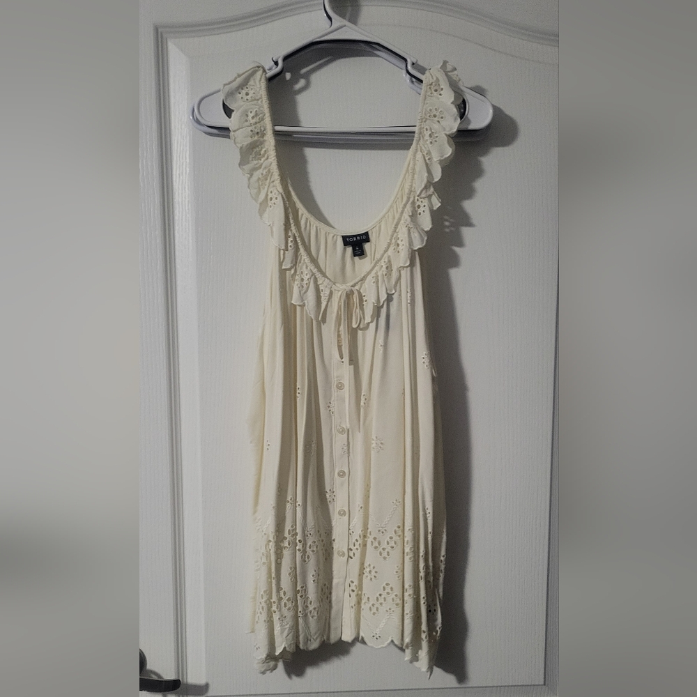 Torrid Cream Eyelet Ruffle Front Tank